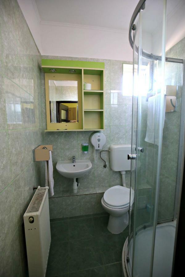 Pension Varadia Oradea Exterior foto